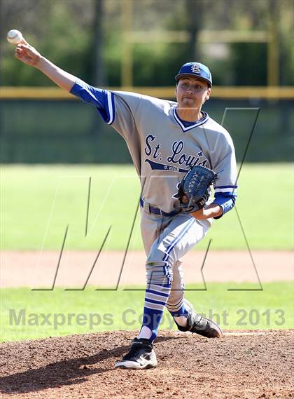 Thumbnail 1 in St. Louis University @ Vianney photogallery.