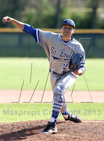 Thumbnail 1 in St. Louis University @ Vianney photogallery.