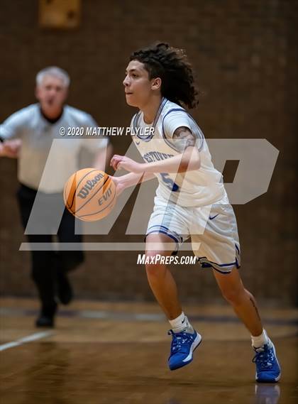 Thumbnail 3 in Western Alamance vs. Westover (NCHSAA 3A Second Round) photogallery.