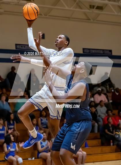 Thumbnail 2 in Western Alamance vs. Westover (NCHSAA 3A Second Round) photogallery.