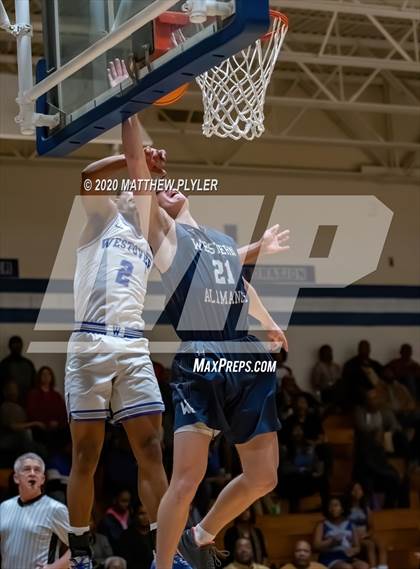 Thumbnail 1 in Western Alamance vs. Westover (NCHSAA 3A Second Round) photogallery.