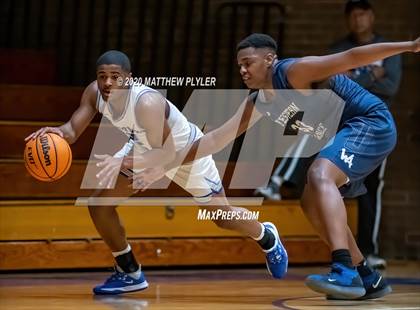Thumbnail 3 in Western Alamance vs. Westover (NCHSAA 3A Second Round) photogallery.