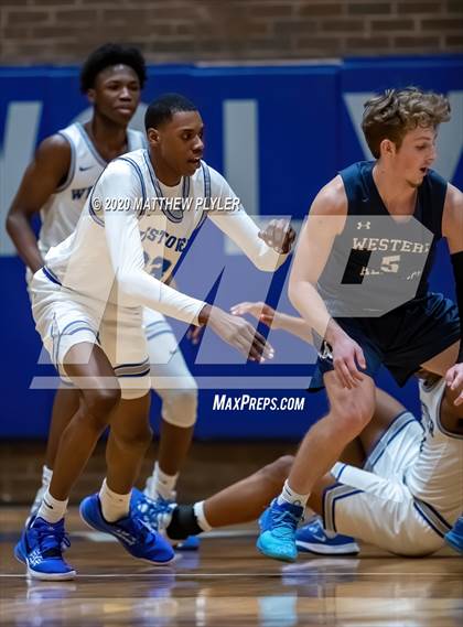 Thumbnail 1 in Western Alamance vs. Westover (NCHSAA 3A Second Round) photogallery.