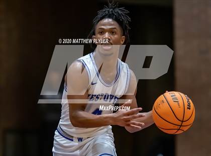 Thumbnail 2 in Western Alamance vs. Westover (NCHSAA 3A Second Round) photogallery.