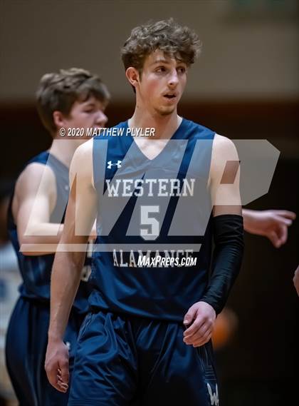 Thumbnail 3 in Western Alamance vs. Westover (NCHSAA 3A Second Round) photogallery.