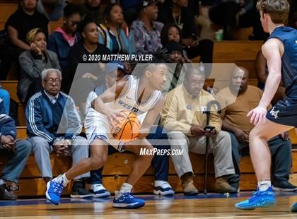 Thumbnail 2 in Western Alamance vs. Westover (NCHSAA 3A Second Round) photogallery.