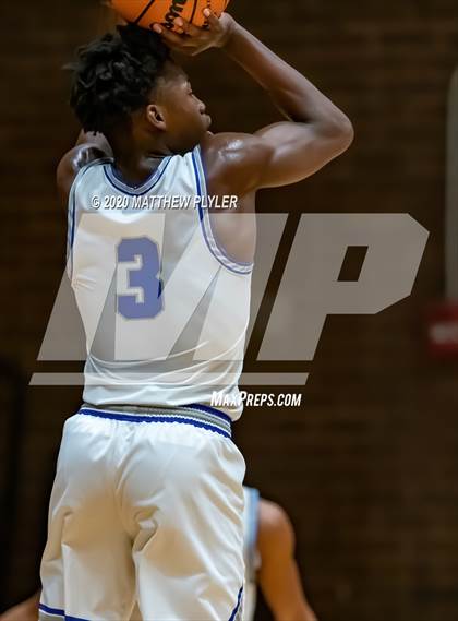 Thumbnail 1 in Western Alamance vs. Westover (NCHSAA 3A Second Round) photogallery.