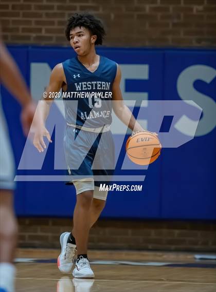 Thumbnail 3 in Western Alamance vs. Westover (NCHSAA 3A Second Round) photogallery.
