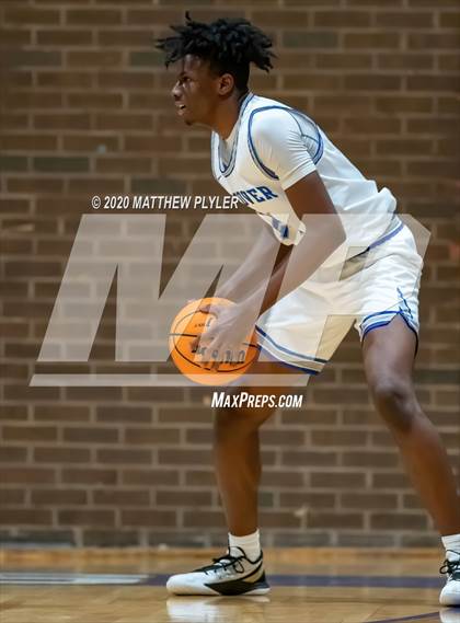 Thumbnail 2 in Western Alamance vs. Westover (NCHSAA 3A Second Round) photogallery.