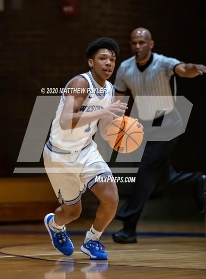 Thumbnail 1 in Western Alamance vs. Westover (NCHSAA 3A Second Round) photogallery.