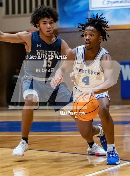 Thumbnail 3 in Western Alamance vs. Westover (NCHSAA 3A Second Round) photogallery.