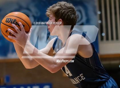 Thumbnail 3 in Western Alamance vs. Westover (NCHSAA 3A Second Round) photogallery.