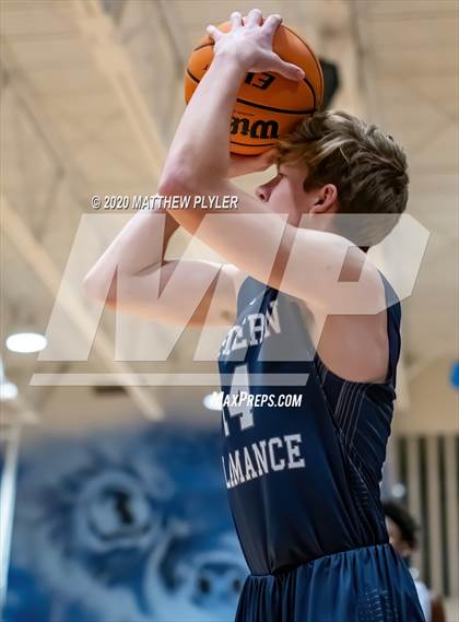 Thumbnail 2 in Western Alamance vs. Westover (NCHSAA 3A Second Round) photogallery.