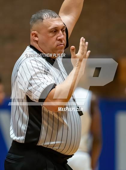 Thumbnail 2 in Western Alamance vs. Westover (NCHSAA 3A Second Round) photogallery.