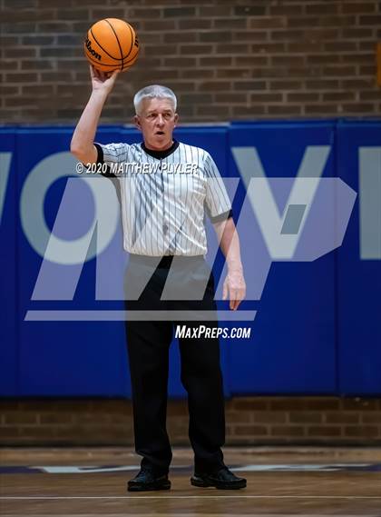 Thumbnail 1 in Western Alamance vs. Westover (NCHSAA 3A Second Round) photogallery.