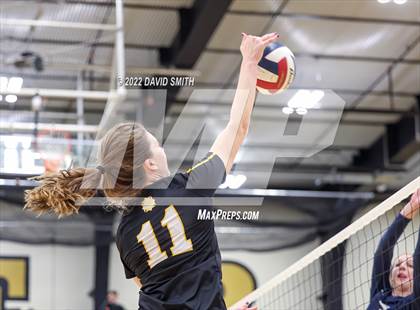 Thumbnail 2 in St. Teresa's Academy vs. Lee's Summit West (MSHSAA Class 5 District Championship) photogallery.