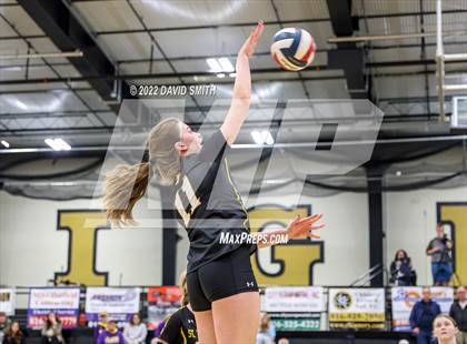 Thumbnail 1 in St. Teresa's Academy vs. Lee's Summit West (MSHSAA Class 5 District Championship) photogallery.