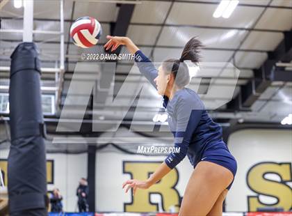 Thumbnail 3 in St. Teresa's Academy vs. Lee's Summit West (MSHSAA Class 5 District Championship) photogallery.