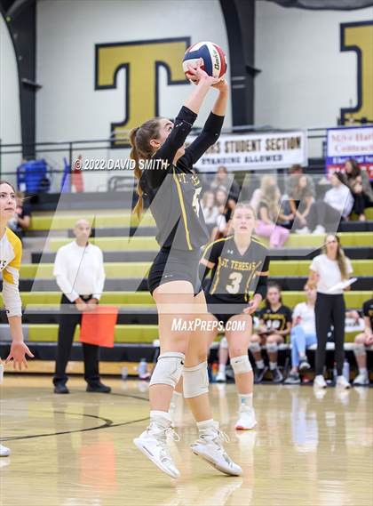 Thumbnail 1 in St. Teresa's Academy vs. Lee's Summit West (MSHSAA Class 5 District Championship) photogallery.