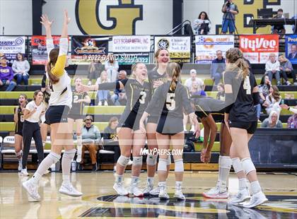Thumbnail 2 in St. Teresa's Academy vs. Lee's Summit West (MSHSAA Class 5 District Championship) photogallery.