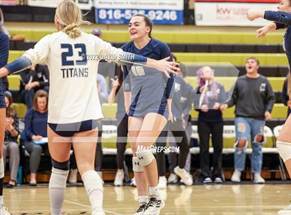 Thumbnail 3 in St. Teresa's Academy vs. Lee's Summit West (MSHSAA Class 5 District Championship) photogallery.