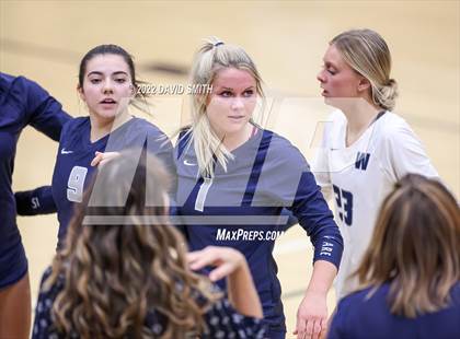 Thumbnail 1 in St. Teresa's Academy vs. Lee's Summit West (MSHSAA Class 5 District Championship) photogallery.