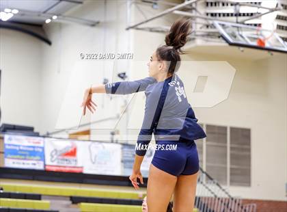 Thumbnail 3 in St. Teresa's Academy vs. Lee's Summit West (MSHSAA Class 5 District Championship) photogallery.
