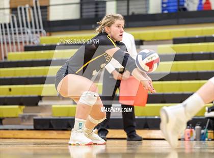 Thumbnail 1 in St. Teresa's Academy vs. Lee's Summit West (MSHSAA Class 5 District Championship) photogallery.