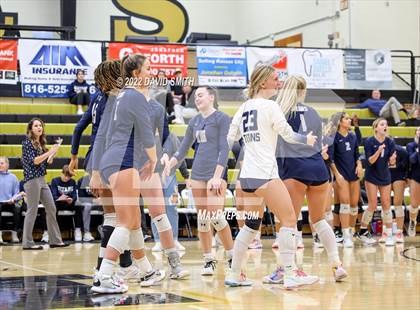 Thumbnail 2 in St. Teresa's Academy vs. Lee's Summit West (MSHSAA Class 5 District Championship) photogallery.