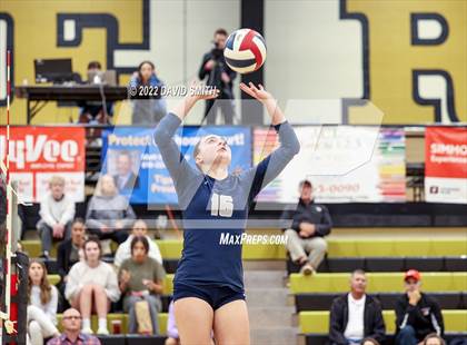 Thumbnail 1 in St. Teresa's Academy vs. Lee's Summit West (MSHSAA Class 5 District Championship) photogallery.