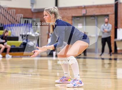 Thumbnail 1 in St. Teresa's Academy vs. Lee's Summit West (MSHSAA Class 5 District Championship) photogallery.