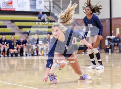 Thumbnail 1 in St. Teresa's Academy vs. Lee's Summit West (MSHSAA Class 5 District Championship) photogallery.