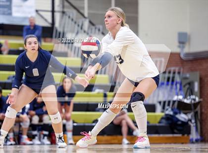 Thumbnail 3 in St. Teresa's Academy vs. Lee's Summit West (MSHSAA Class 5 District Championship) photogallery.