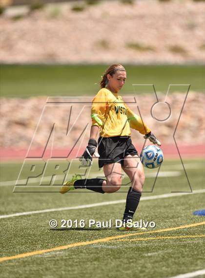 Thumbnail 1 in Columbine vs. Mountain Vista (CHSAA 5A Semifinal) photogallery.