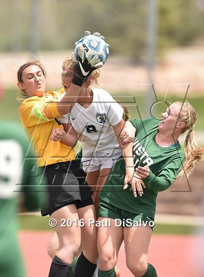 Thumbnail 1 in Columbine vs. Mountain Vista (CHSAA 5A Semifinal) photogallery.
