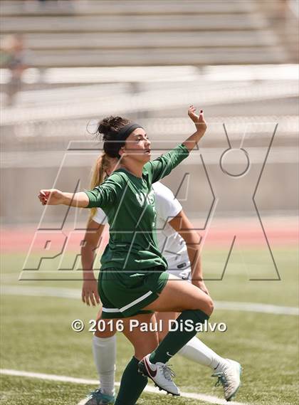 Thumbnail 2 in Columbine vs. Mountain Vista (CHSAA 5A Semifinal) photogallery.