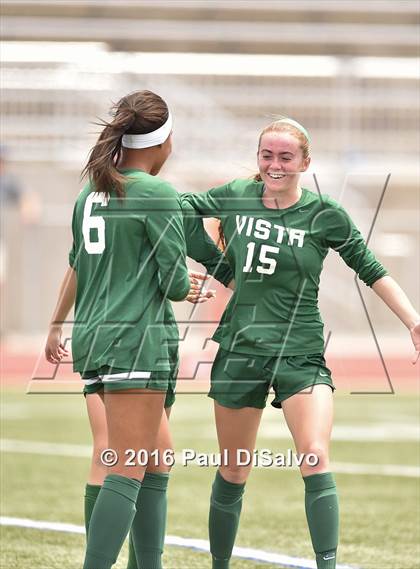 Thumbnail 3 in Columbine vs. Mountain Vista (CHSAA 5A Semifinal) photogallery.