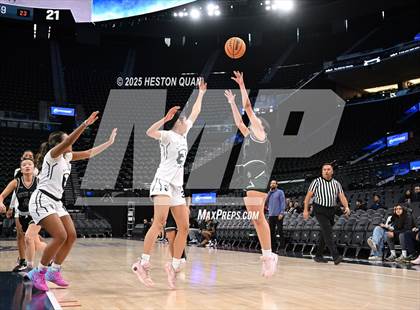 Thumbnail 3 in South Hills vs. San Gabriel Academy photogallery.