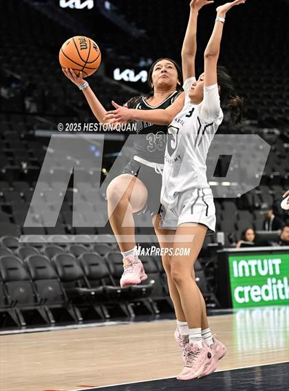 Thumbnail 3 in South Hills vs. San Gabriel Academy photogallery.