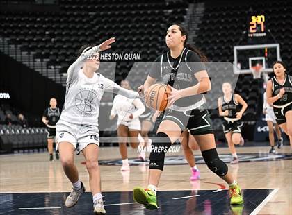 Thumbnail 2 in South Hills vs. San Gabriel Academy photogallery.