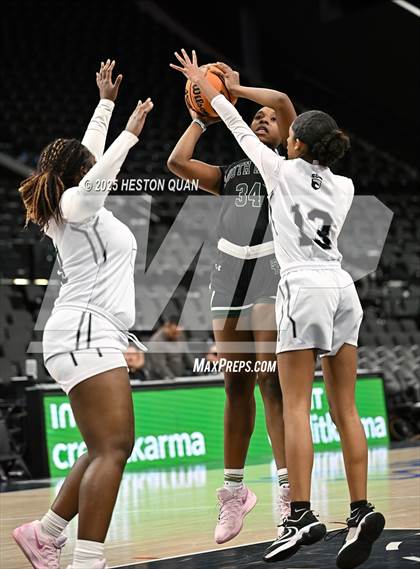 Thumbnail 1 in South Hills vs. San Gabriel Academy photogallery.