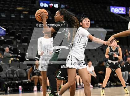Thumbnail 3 in South Hills vs. San Gabriel Academy photogallery.