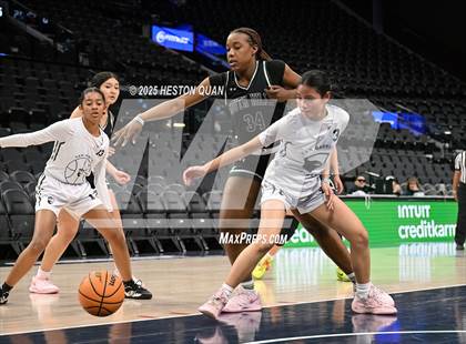 Thumbnail 3 in South Hills vs. San Gabriel Academy photogallery.