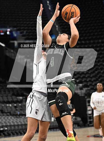 Thumbnail 2 in South Hills vs. San Gabriel Academy photogallery.