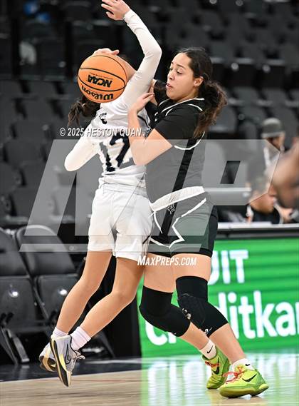 Thumbnail 1 in South Hills vs. San Gabriel Academy photogallery.