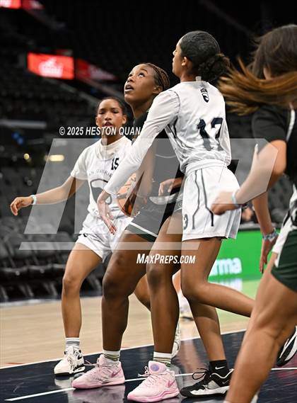 Thumbnail 3 in South Hills vs. San Gabriel Academy photogallery.