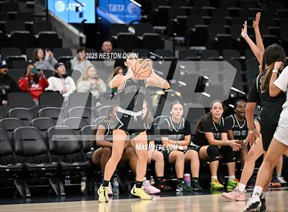 Thumbnail 2 in South Hills vs. San Gabriel Academy photogallery.
