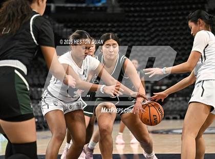 Thumbnail 3 in South Hills vs. San Gabriel Academy photogallery.
