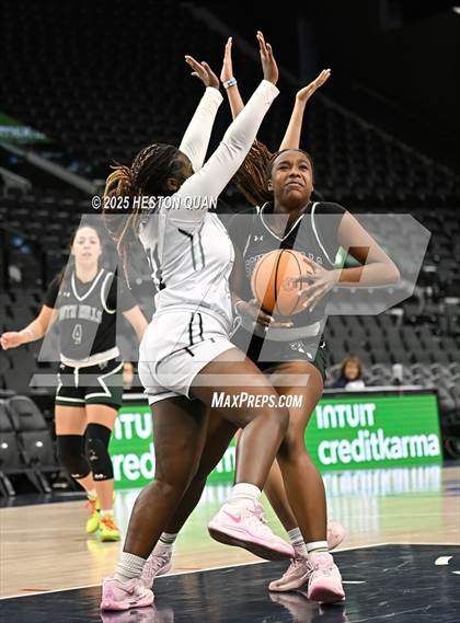 Thumbnail 1 in South Hills vs. San Gabriel Academy photogallery.