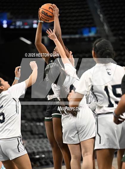 Thumbnail 3 in South Hills vs. San Gabriel Academy photogallery.